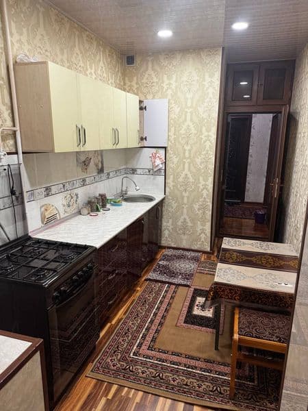 Chilonzor 12 kvartol 3/6/9<br />
Uyda xamma sharoit bor<br /