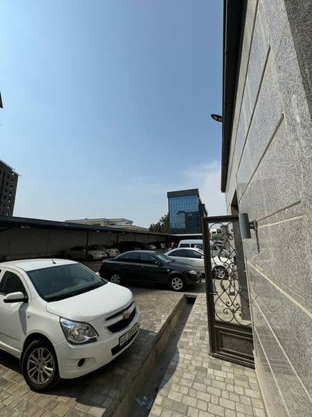 Алмазарский район, ориентир: Сагбон, ЖК Карасарой<br />
<br  — фото 2