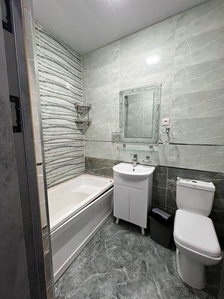 METRO Bekati Yonida, Metroni Oʻzida  <br />
Xonalar soni: 3X