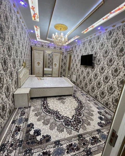 Чилонзор туманида 2 хонали квартира ижарага берилади.<br />
