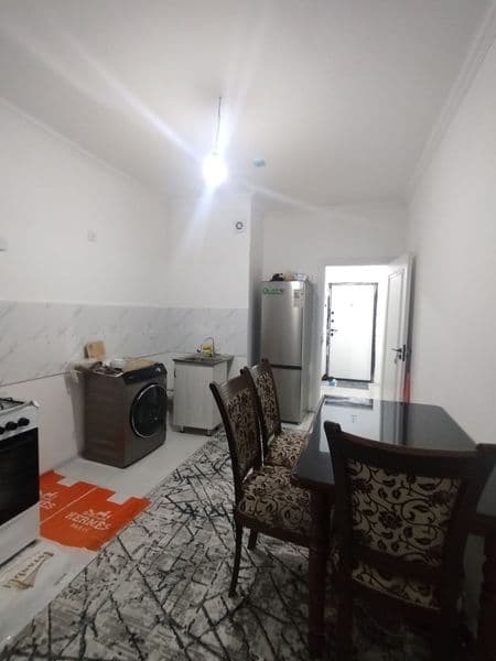 Musaffo maskan sheriklikka kvartira faqat ayollar VA qizlar 