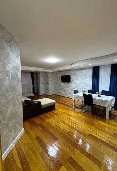 Дархон<br />
Хамид Олимжон метро<br />
2/7/18<br />
650$<br  — фото 2