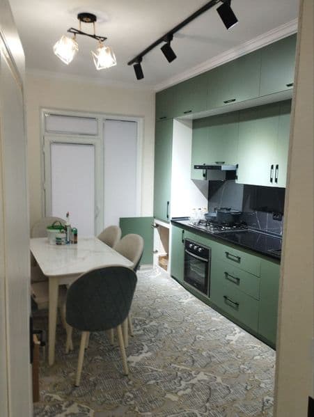 Аренда<br />
 Сергили 7. Атец коча <br />
3/3/9. Евро кварти