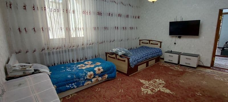 Участок. Квартира на земле 2 комнаты ,все условия есть.С обс — фото 2