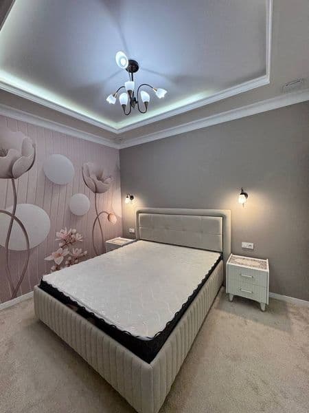 Район: Яшнабод<br />
Ориентир: Ассалом сохил , узбоом <br />