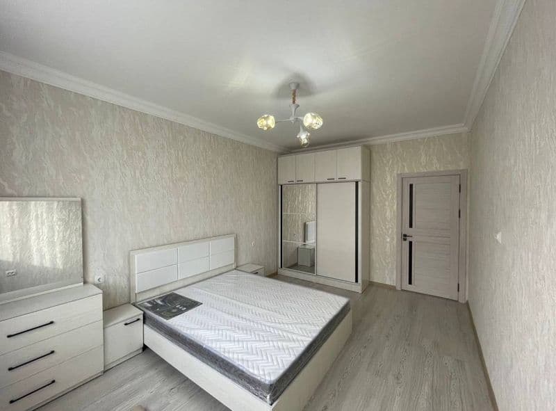 СРОЧНО Сдается квартира ПРЕМИУМ класса<br />
<br />
• Район: