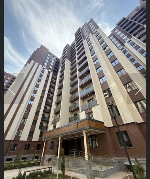 Район: Учтепинский <br />
Кўча: O‘rikzor <br />
O‘rikzor rez