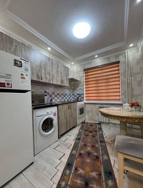 Chilonzor tumani 4 kv<br />
Mirzo ulugbek metro<br />
2/1/4<