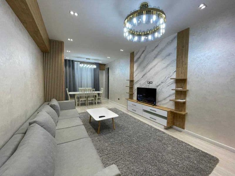 Arenda kvartira Drujba 3 xona srochno<br />
<br />
Shayxonto