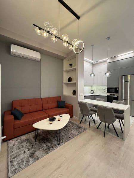 2/7/10 65м2 <br />
Для подробной информации звонить по указа