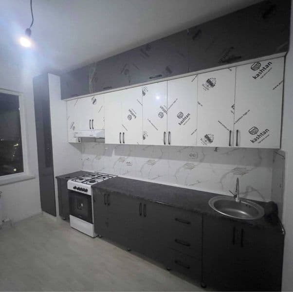 Янгихаёт тумани Супутник 16а да 3 хоналик квартира ижарага б