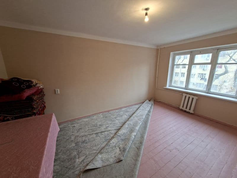 Яшнаобод р.й <br />
(РОВДИ юнида)<br />
 1/3/5. Гилам, халад