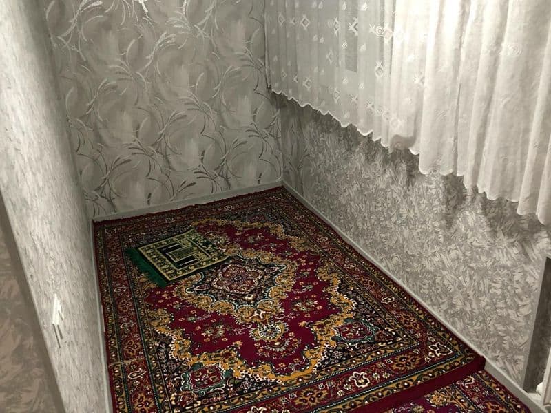 Аренда 1.хонали коракамиш 2/4 2.хонали янги ремонт мебель бо — фото 3