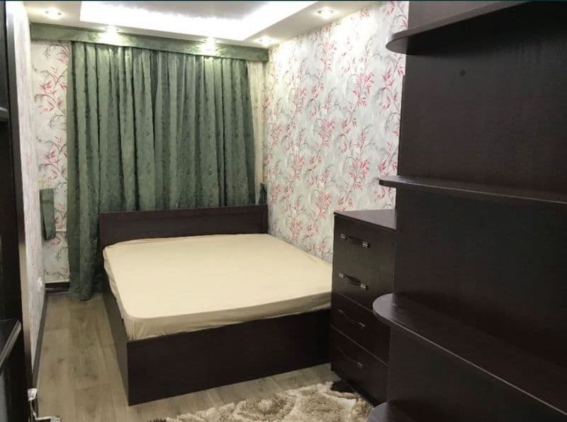 Срочно Сдаётся <br />
Квартира 2/2/4<br />
2-комнат<br />
Ев — фото 3