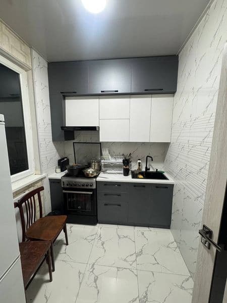 Сдается 3-х комнатная квартира <br />
• район Чиланзарская<b — фото 2