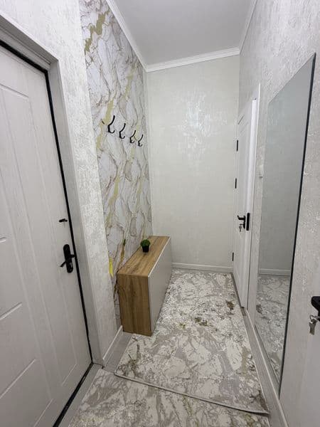 Сдаю сваю однукомнатная переделена на двузкомнату в Чилонзор — фото 4