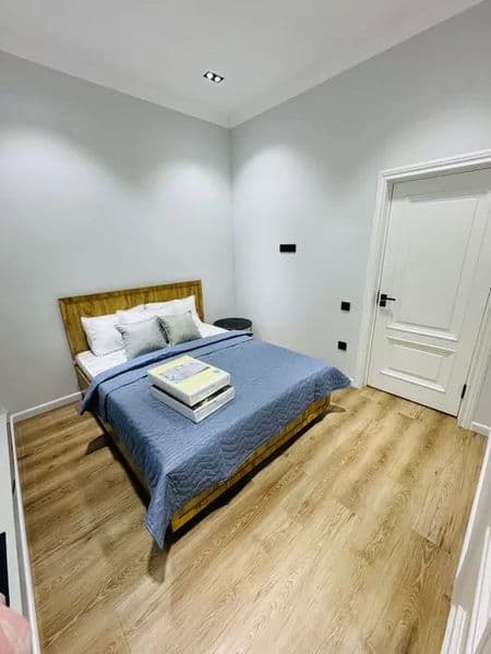 Сдаётся Шикарное квартира в Центр города<br />
<br />
Район: