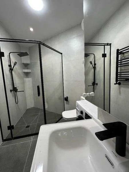 Район: Яшнабадский<br />
Адрес: Паркентский<br />
<br />
• К — фото 4