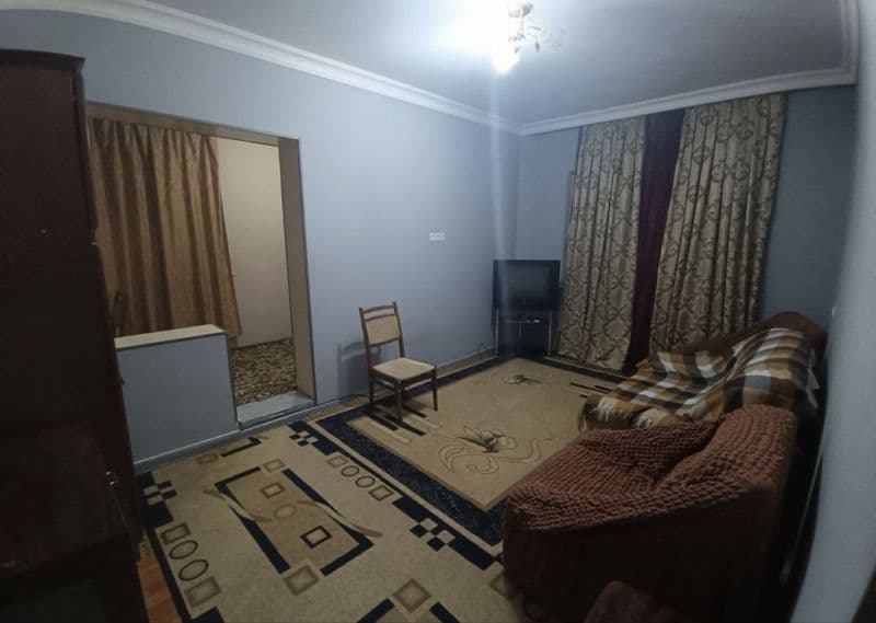 Сдаётся 1 квартира на 4 этаже 4 этажного дома. Семейной паре — фото 2