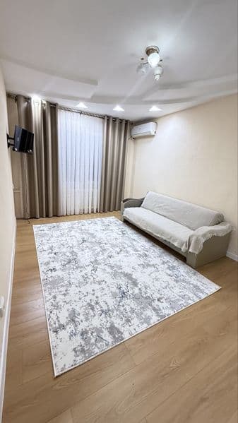 СВОЯ!!! Сдается в аренду<br />
Недавно сделанный косметическ