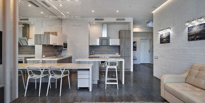 Сдаётся квартира <br />
Ориентир -ЦУМ<br />
Город - Ташкент<