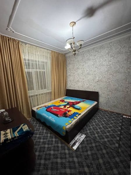 Novza metro yaqnida 1 xona uy <br />
Hohlasa shartnoma qilin