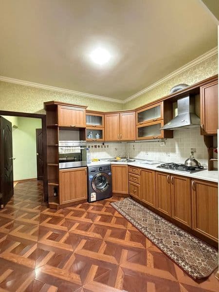 Квартира с ремонтом, комнаты раздельные,на долгий срок <br / — фото 2