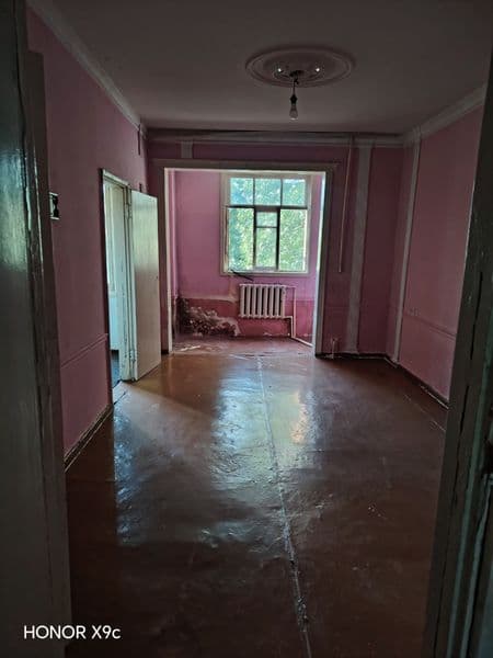 Куйлик 1. 2 хонали ижарага берилади 2 чи этаж