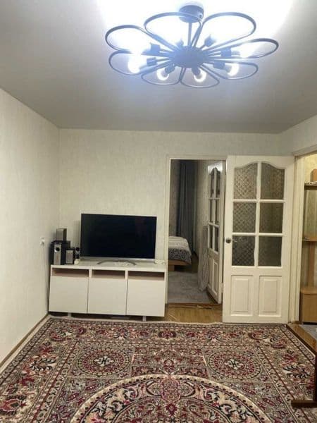 Аренда 2/1/4 Максим Горький <br />
Мирзо-Улугбекский район <