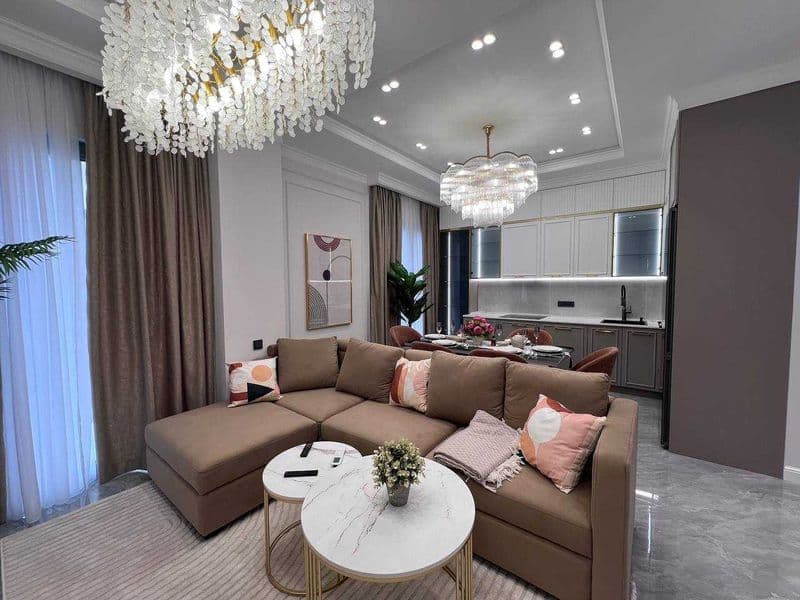 • ЖК: Tashkent Sity Boulevard<br />
• Комнат: 4<br />
• Этаж