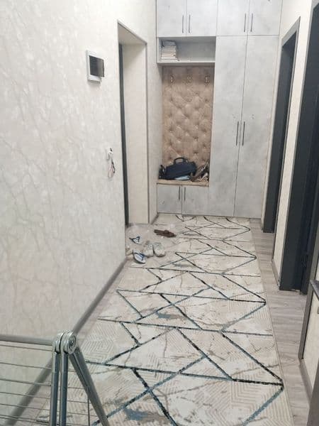 Sergili 2-bekat yonida kvartira bor.  Qizlar uchun. Narxi 65 — фото 5