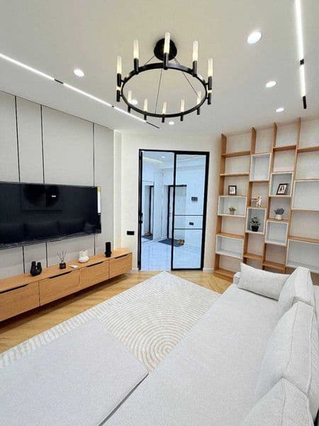 Сдаётся КЛАССНАЯ квартира<br />
<br />
• Район: Мирзо Улугбе