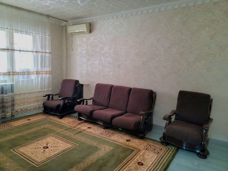 Срочно сдаётся квартиру миробатиский район Улица Чехова мест — фото 2