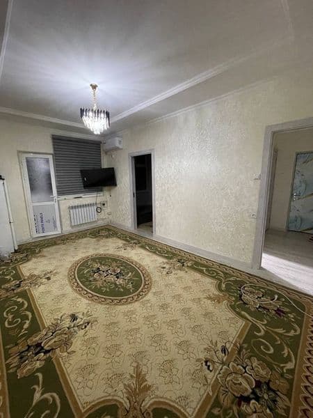 chilonzor 8-kvartl katta yoldi boyida 3<br />
<br />
 xonali