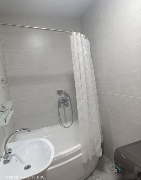 Miroboddan arendaga kvarter bor 400$ 2xonali hamma sharoitla