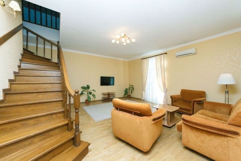 Сдается пентхауз (Габус за Аморе Мио) на Садыка Азимова 3/2-