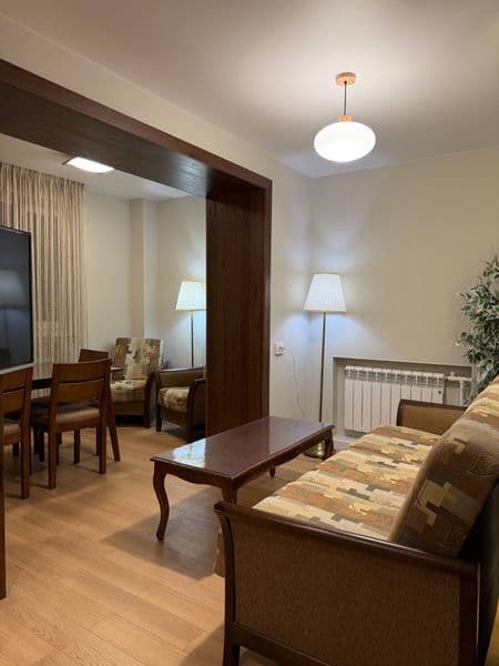 Сдам 2х комнатную на 2м этаже 5 этажного кирпичного дома  в 