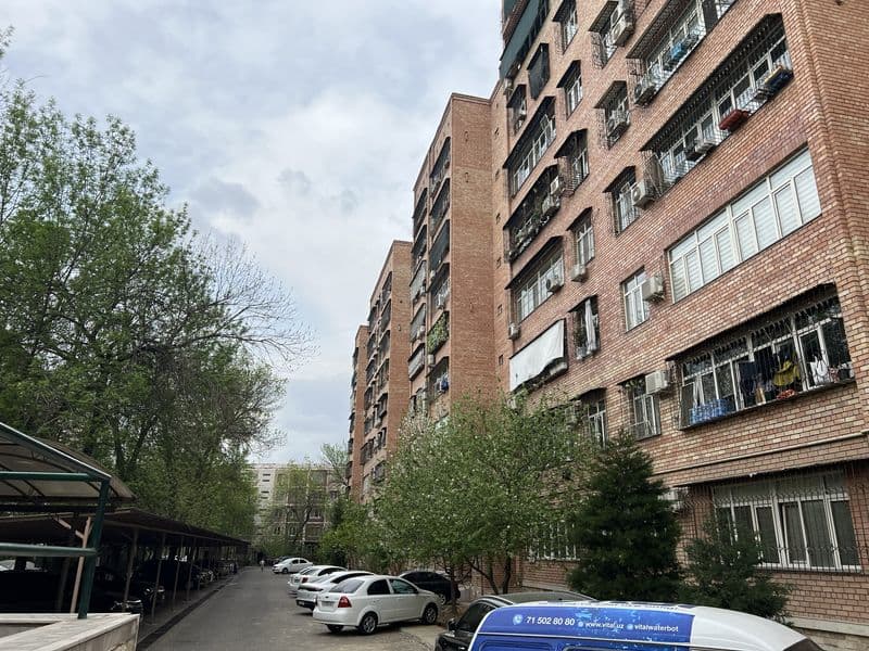 Сдается 5 комнатная квартира с площадью 130 кв.м с авторским