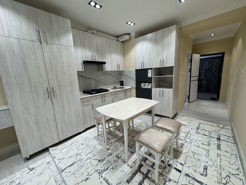 Сдается в аренду студийная квартира<br />
<br />
Район: Якка — фото 2