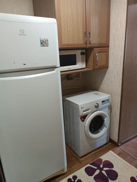 Сдаю 2 комнатную квартиру на Асалобод одна остановка от база — фото 3