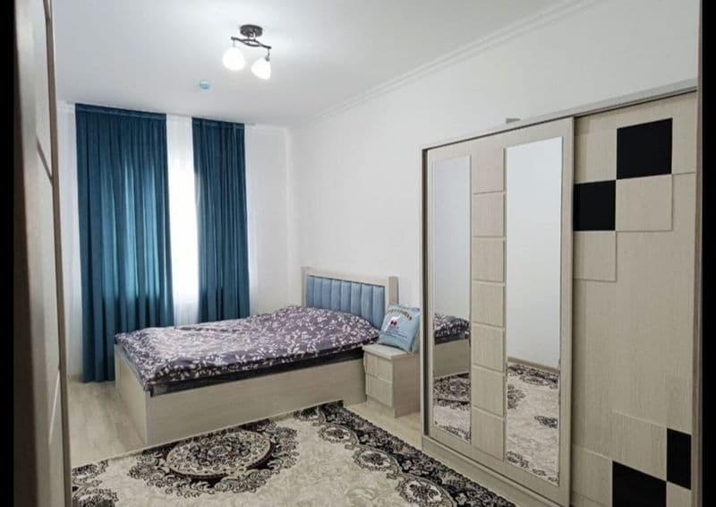 Novza metroni oldida<br />
kanditsaner <br />
Kirmoshina tel