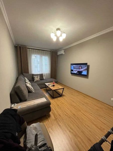 Сдается квартира с красивым ремонтом<br />
<br />
• Район: Ю — фото 2