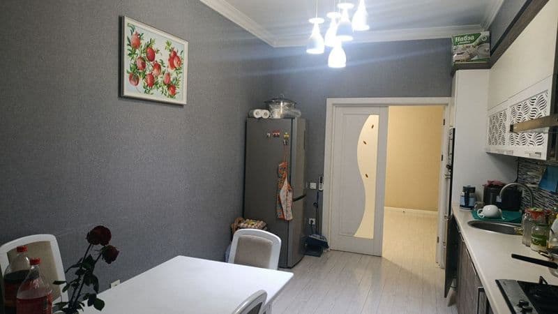 Срочно срочно сдаётся в аренду на долгий срок 4 комнатная кв — фото 2