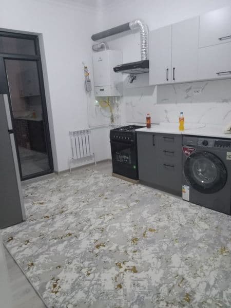 2 ta yoki 1 ta bola kerak akuratniy turadigon, ichmaydigon c