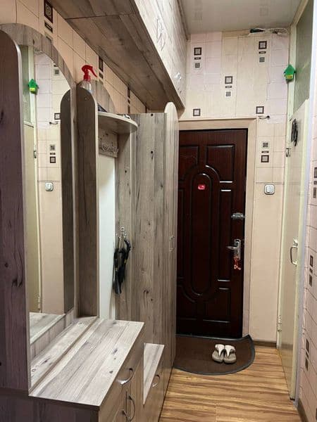 Юнусабад-6. Двухкомнатная квартира, переделанная в 3 комнатн