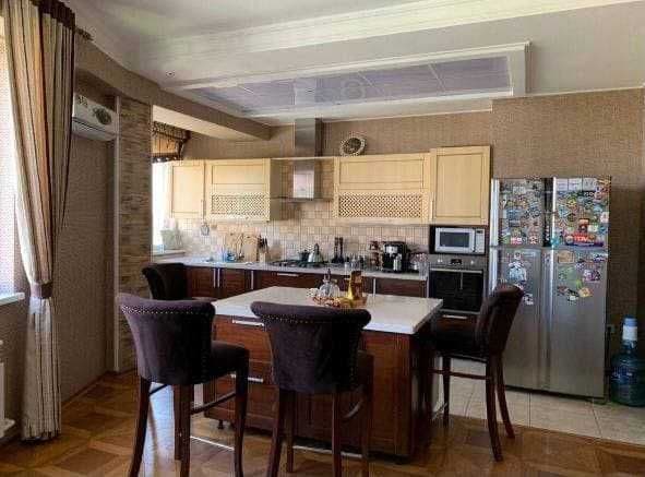 Сдаётся  Квартира Дуплекс<br />
Ориентир - Алайский Бывший Ц