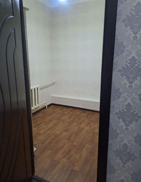 Юнус абад 4 квартал <br />
1 переделаная в 2 комнаты <br />
 — фото 2