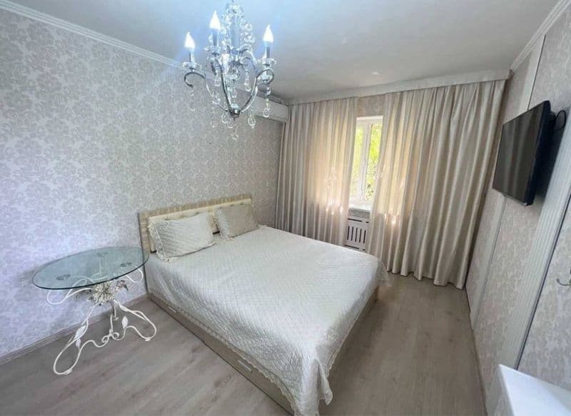 Аренда Квартира <br />
Максим Горький <br />
Ор-р метро БИЙ<