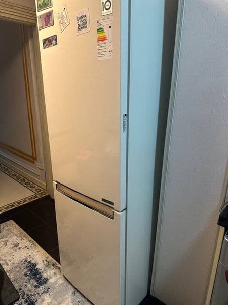 Срочно сдаётся строго девушки в комнату  по 150$ все условии — фото 4