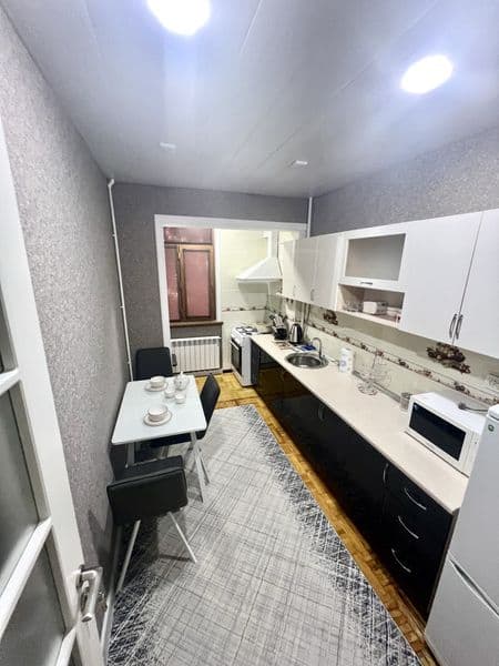 Сдаётся шикарная 2-комнатная квартира <br />
<br />
Район: Ю — фото 3